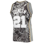 Tim Duncan San Antonio Spurs Hardwood Classics 1998/99 Lunar New Year Swingman Jersey - Black