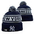 NEW YORK YANKEES KNIT HAT
