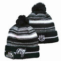 TAMPA BAY BUCCANEERS KNIT HAT