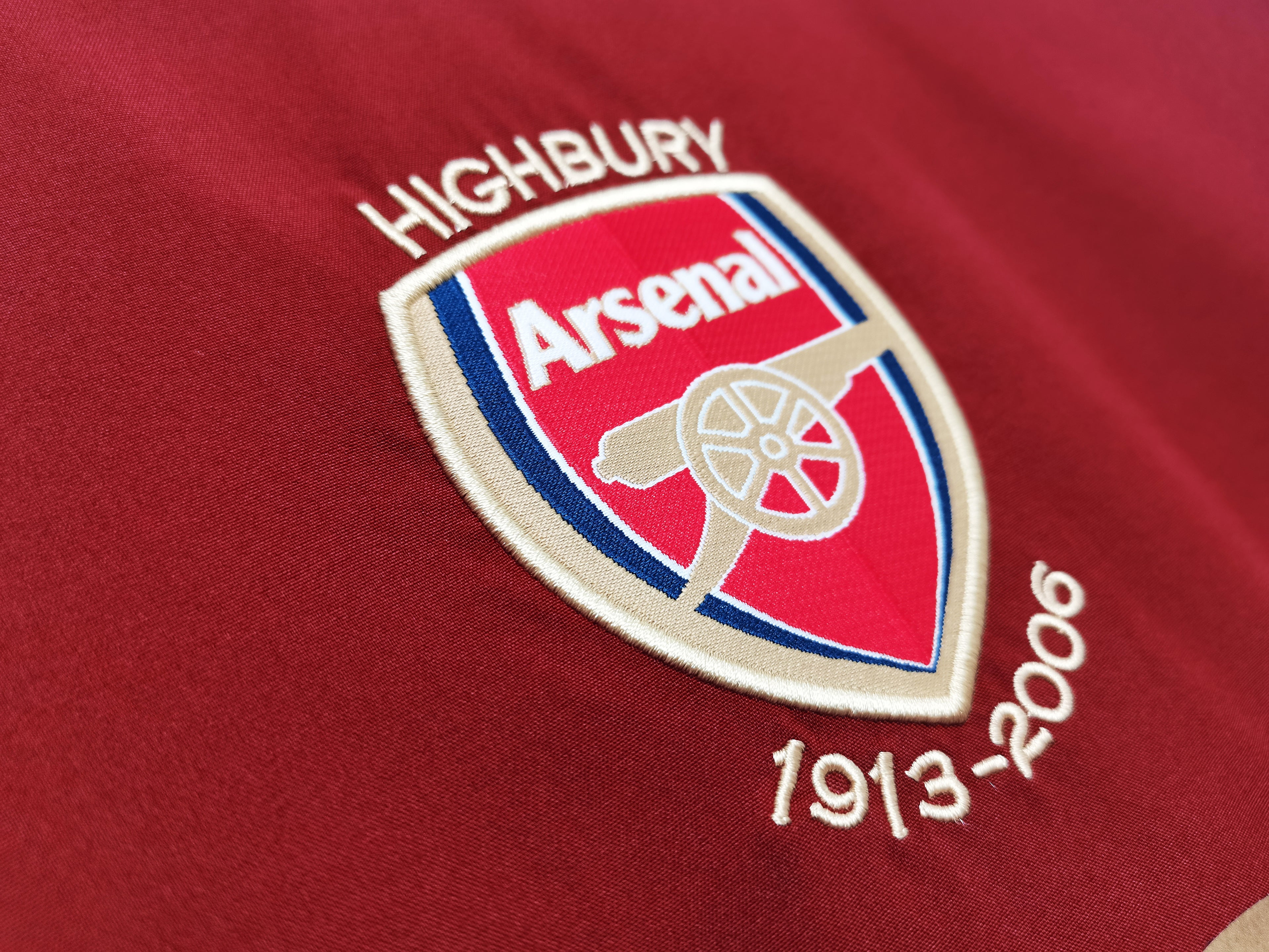 Arsenal Long Sleeve 2005-06 Home Vintage Jersey