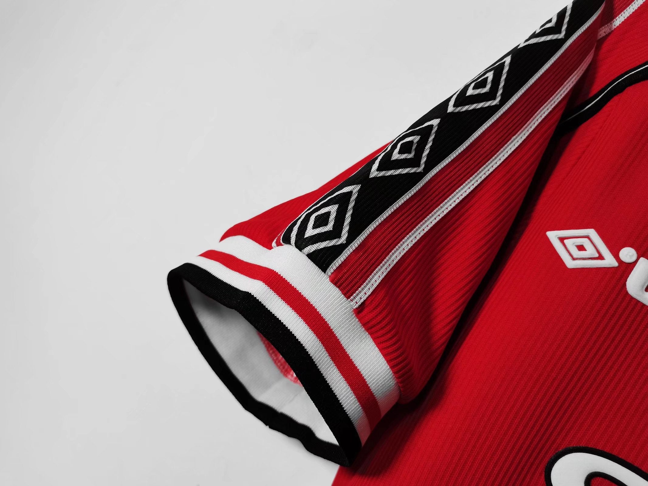 Manchester United 1998-99 Home Vintage Jersey