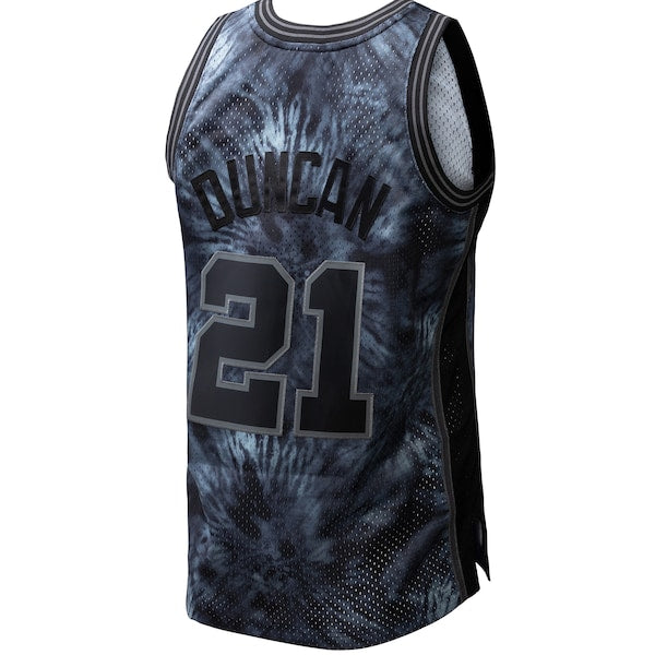 Tim Duncan San Antonio Spurs Hardwood Classics 1998/99 Tie-Dye Swingman Jersey - Black