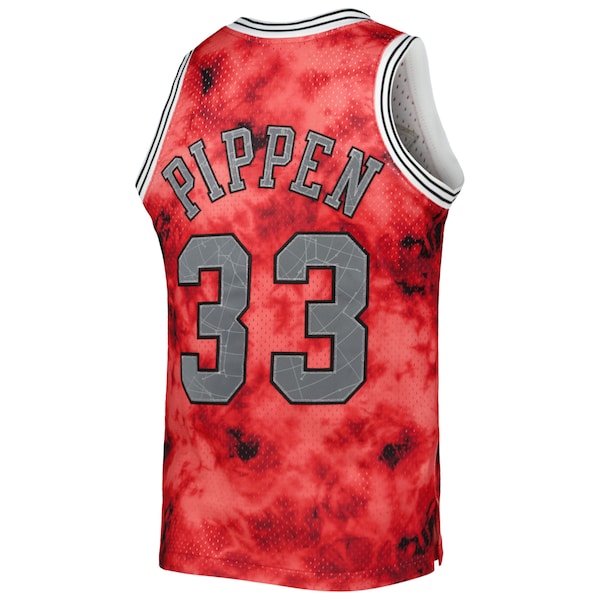Scottie Pippen Chicago Bulls 1997/98 Galaxy Swingman Jersey - Red
