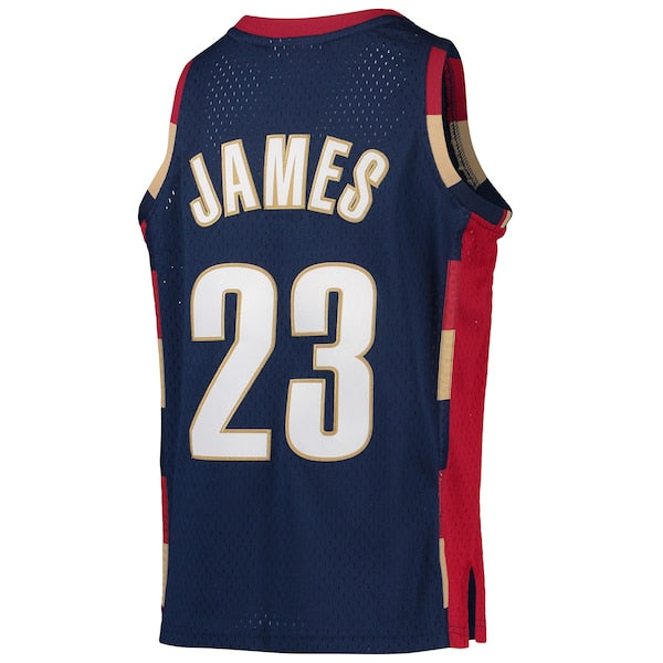 LeBron James Cleveland Cavaliers  Youth 2008-09 Hardwood Classics Swingman Jersey - Navy