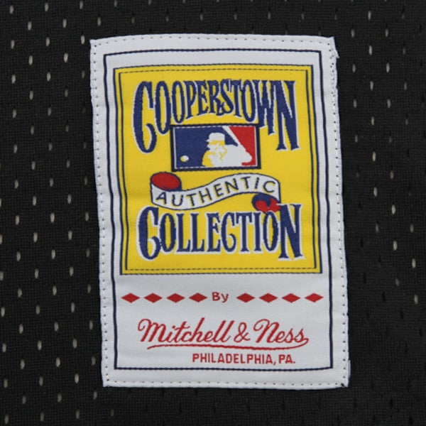 Willie Stargell Pittsburgh Pirates 1982 Authentic Cooperstown Collection Mesh Batting Practice Jersey - Black