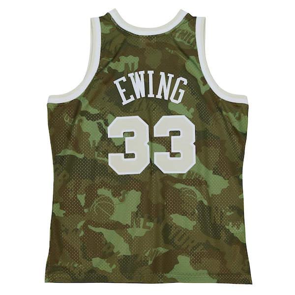 Patrick Ewing New York Knicks Hardwood Classics 1991/92 Ghost Green Swingman Jersey - Camo