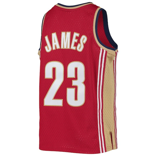 LeBron James Cleveland Cavaliers  Youth 2003-04 Hardwood Classics Swingman Jersey - Wine/Navy