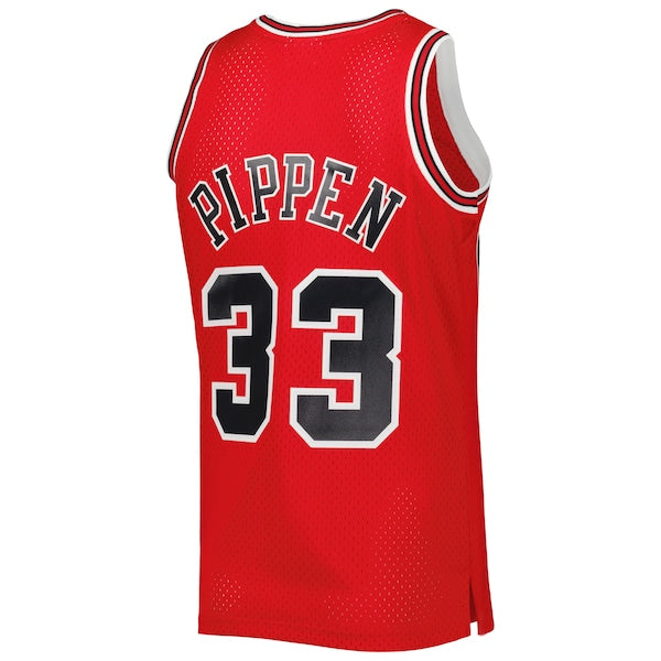 Scottie Pippen Chicago Bulls  Hardwood Classics 2003-04 Swingman Jersey - Red
