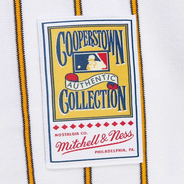 Willie Stargell Pittsburgh Pirates Cooperstown Collection 1979 Authentic Jersey - White