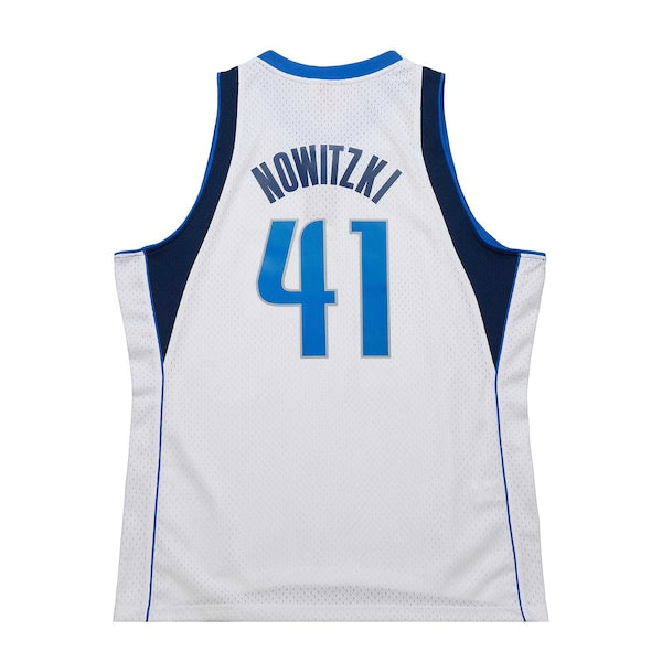 Dirk Nowitzki Dallas Mavericks 2010/11 Hardwood Classics Swingman Jersey - White